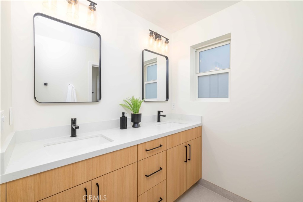 4376 Georgia Street - photo 10