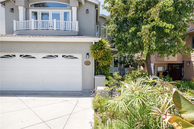 2317 Pine Avenue, Manhattan Beach, California 90266, 4 Bedrooms Bedrooms, ,3 BathroomsBathrooms,Residential,Sold,Pine,SB22177739
