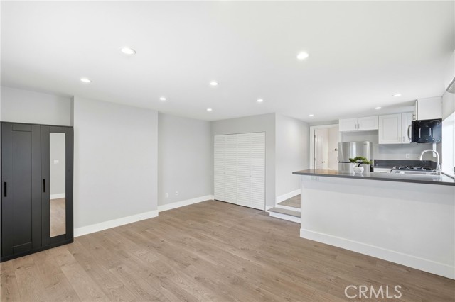 Detail Gallery Image 31 of 50 For 621 Roselli St, Burbank,  CA 91501 - 3 Beds | 3 Baths