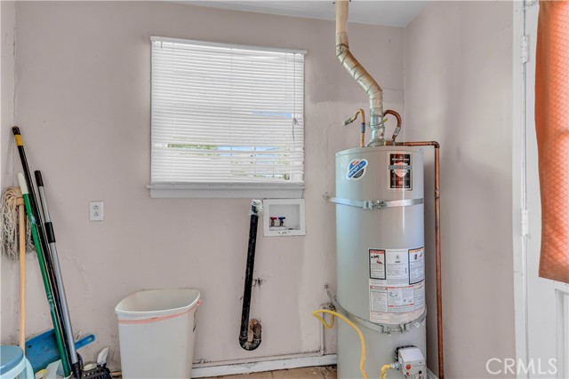 438 E Avenue R5, Palmdale CA: https://media.crmls.org/medias/dd161e61-e8a5-41ff-b401-d121aaa27756.jpg
