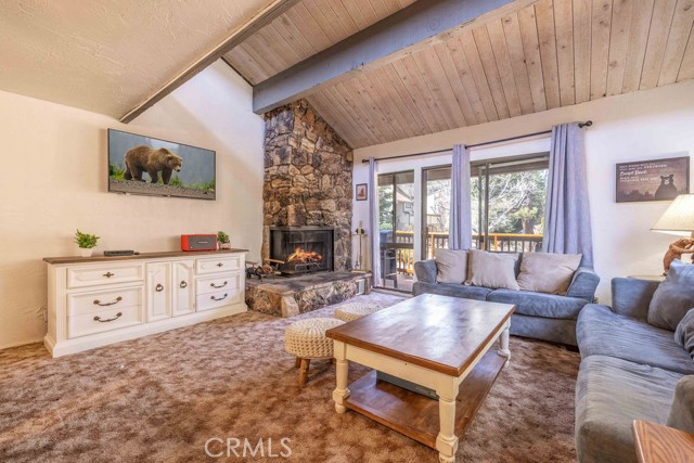 Detail Gallery Image 9 of 32 For 861 Thrush Dr #48,  Big Bear Lake,  CA 92315 - 2 Beds | 1/1 Baths