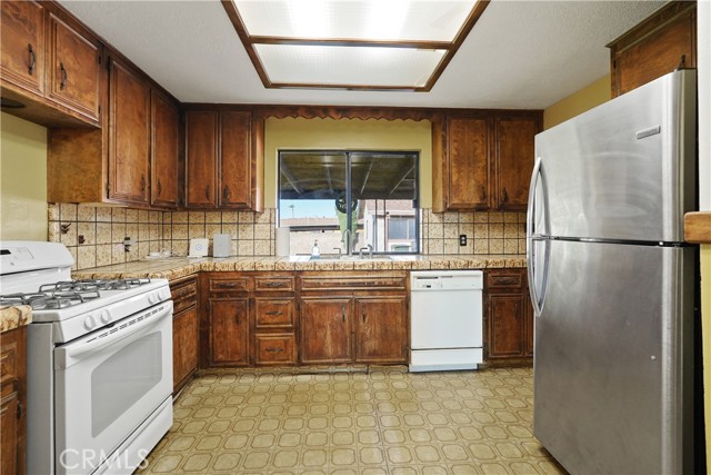 Detail Gallery Image 15 of 38 For 8440 Juniper Ave, Fontana,  CA 92335 - 2 Beds | 1 Baths