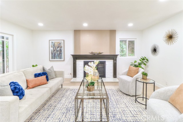 2225 Terraza Place, Fullerton CA: https://media.crmls.org/medias/dd177f3f-276c-4b21-a58c-2ff12286ccb5.jpg