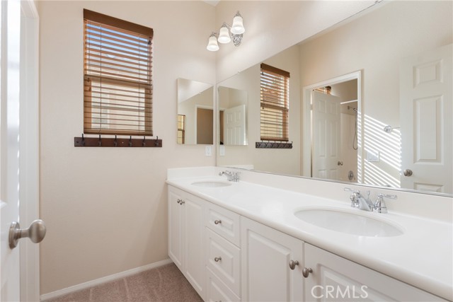 MLS #OC25229086 image #32