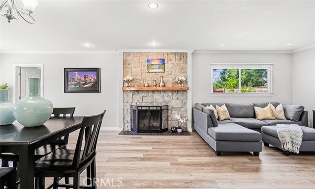 Detail Gallery Image 4 of 9 For 401 N Rennell, San Dimas,  CA 91773 - 4 Beds | 2 Baths