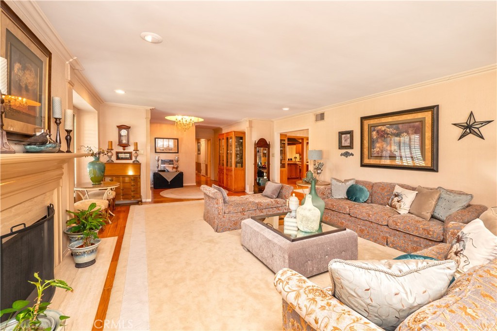 MLS #CV25105763 img 13