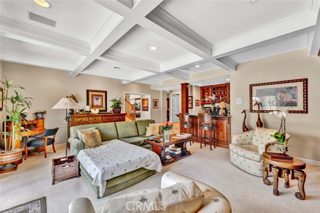 10302 Broadview Place, North Tustin CA: https://media.crmls.org/medias/dd196fd1-8df6-466b-9744-5b7ec1176189.jpg