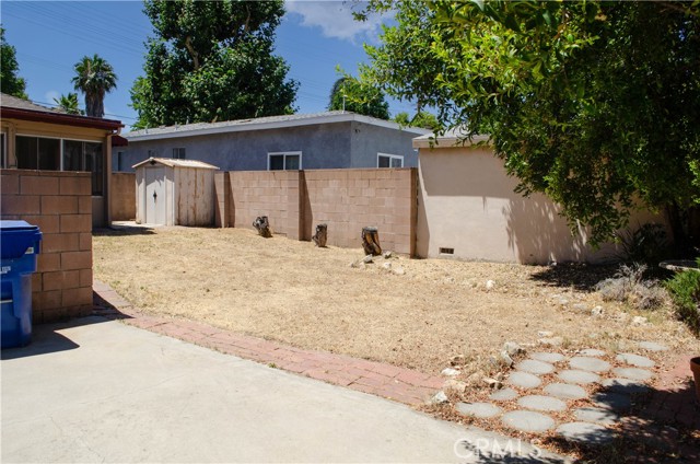 10520 Haskell Avenue, Granada Hills CA: https://media.crmls.org/medias/dd19b937-7f91-4dca-a5b8-5f141bd36f1a.jpg