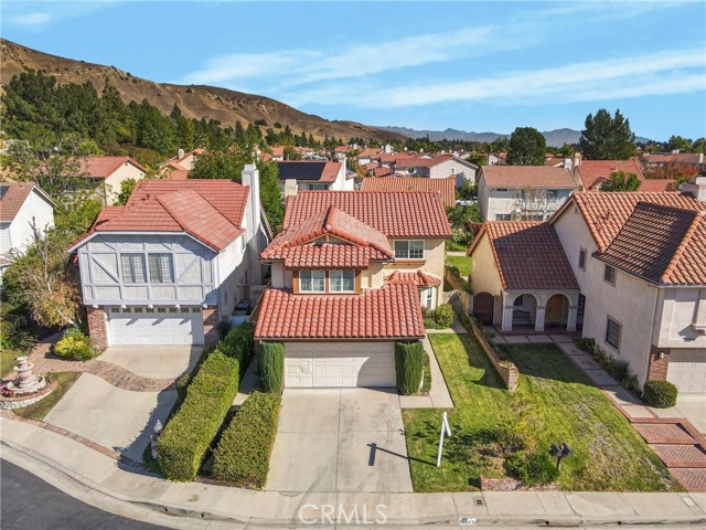 Detail Gallery Image 3 of 42 For 19849 Crystal Ridge Ln, Porter Ranch,  CA 91326 - 3 Beds | 2 Baths