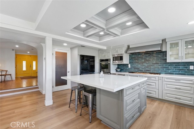 1579 Via Parque, Thousand Oaks CA: https://media.crmls.org/medias/dd1b5d86-ed02-4302-8e12-dc4960ae3bec.jpg