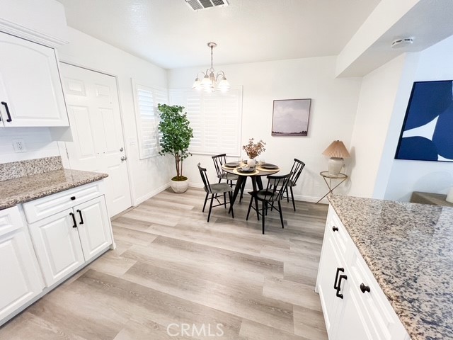 Image 10 of 43 For 13944 Olive Street