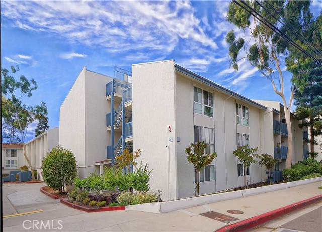 607 Prospect Avenue, Redondo Beach, California 90277, 3 Bedrooms Bedrooms, ,2 BathroomsBathrooms,Residential,Sold,Prospect,SB21231300