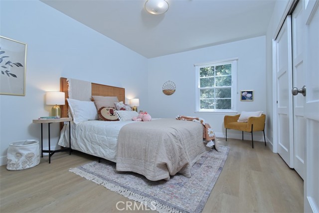 3753 Berry Drive, Studio City CA: https://media.crmls.org/medias/dd1d5468-50f4-4baf-a3d4-7265b485f309.jpg