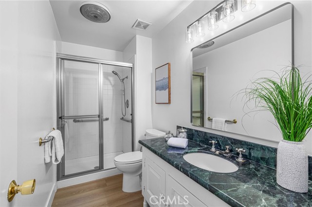 6808 Kings Harbor Drive, Rancho Palos Verdes CA: https://media.crmls.org/medias/dd1d90f7-3330-4fca-85ec-38ce5b1840a4.jpg