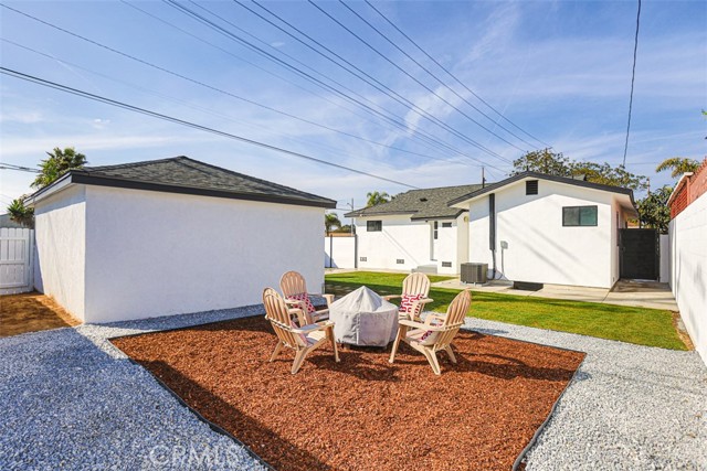 Detail Gallery Image 35 of 48 For 2700 183rd, Redondo Beach,  CA 90278 - 3 Beds | 2 Baths