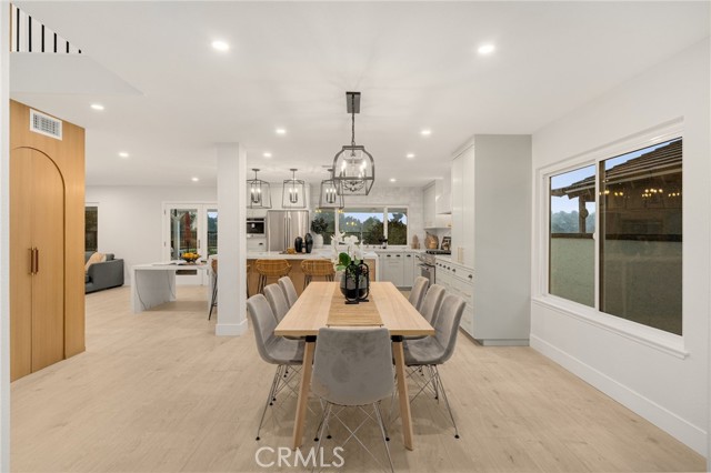 24362 Via Santa Clara, Mission Viejo CA: https://media.crmls.org/medias/dd1f1e15-2d91-4fd4-9683-22f9d17164d6.jpg