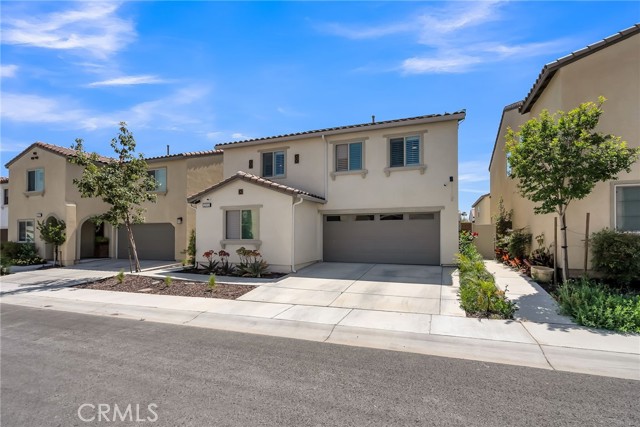 Detail Gallery Image 3 of 31 For 32921 Middlegate Pl, Lake Elsinore,  CA 92530 - 3 Beds | 2/1 Baths