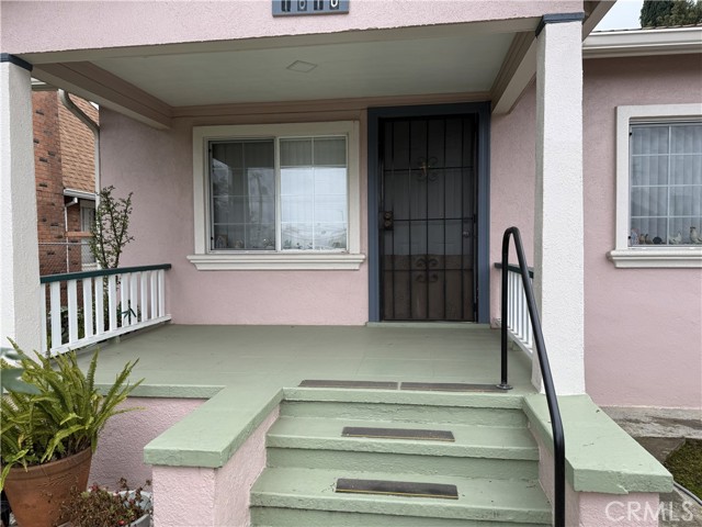 1610 Basler, Sacramento CA: https://media.crmls.org/medias/dd20162a-c235-4aad-bc5e-4f6840d6216b.jpg