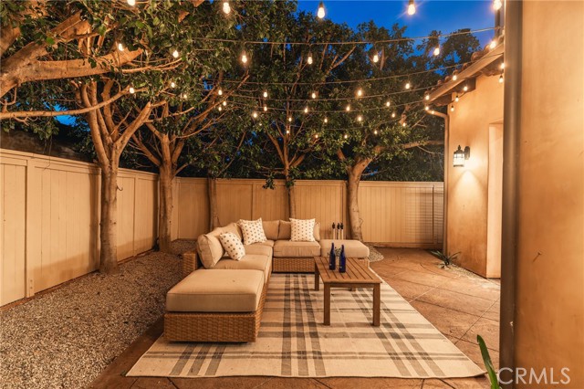 Detail Gallery Image 59 of 74 For 113 S Herrin, Manhattan Beach,  CA 90266 - 5 Beds | 4/1 Baths