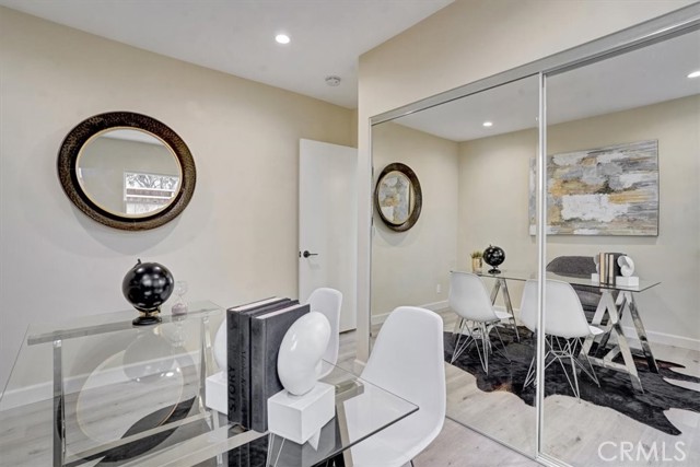 444 35th Street, Manhattan Beach, California 90266, 2 Bedrooms Bedrooms, ,2 BathroomsBathrooms,Residential,Sold,35th,PV22176264