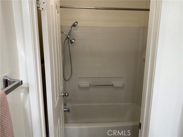 12997 San Lucas Drive, Victorville CA: https://media.crmls.org/medias/dd2077fe-9f71-4bae-a02b-ce1968655a2e.jpg