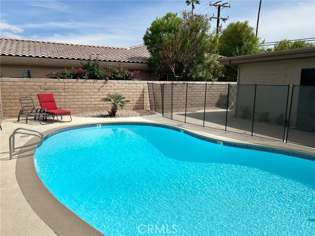 Detail Gallery Image 11 of 13 For 74443 Driftwood Dr a,  Palm Desert,  CA 92260 - 2 Beds | 1/1 Baths