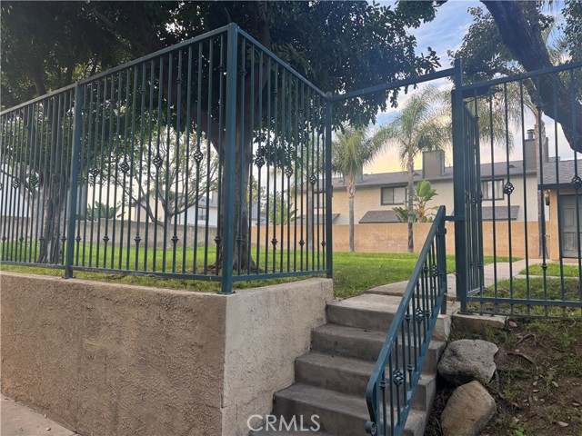 Detail Gallery Image 15 of 17 For 301 W Mountain View Ave #106,  La Habra,  CA 90631 - 2 Beds | 2 Baths