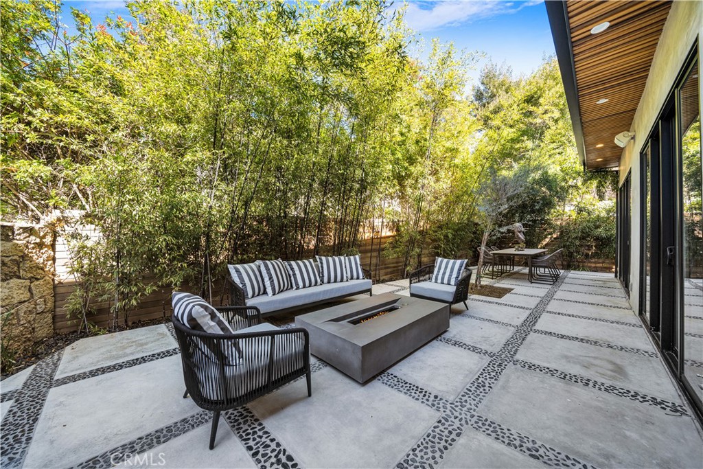 50. 2743 Laurel Canyon Boulevard Los Angeles, CA 90046