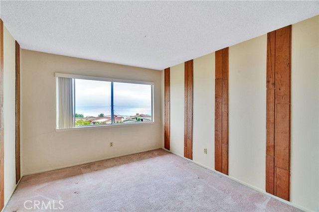 30715 Rue De La Pierre, Rancho Palos Verdes CA: https://media.crmls.org/medias/dd22f9e5-2cbe-43b2-b2ec-b22e5a5fa3c7.jpg
