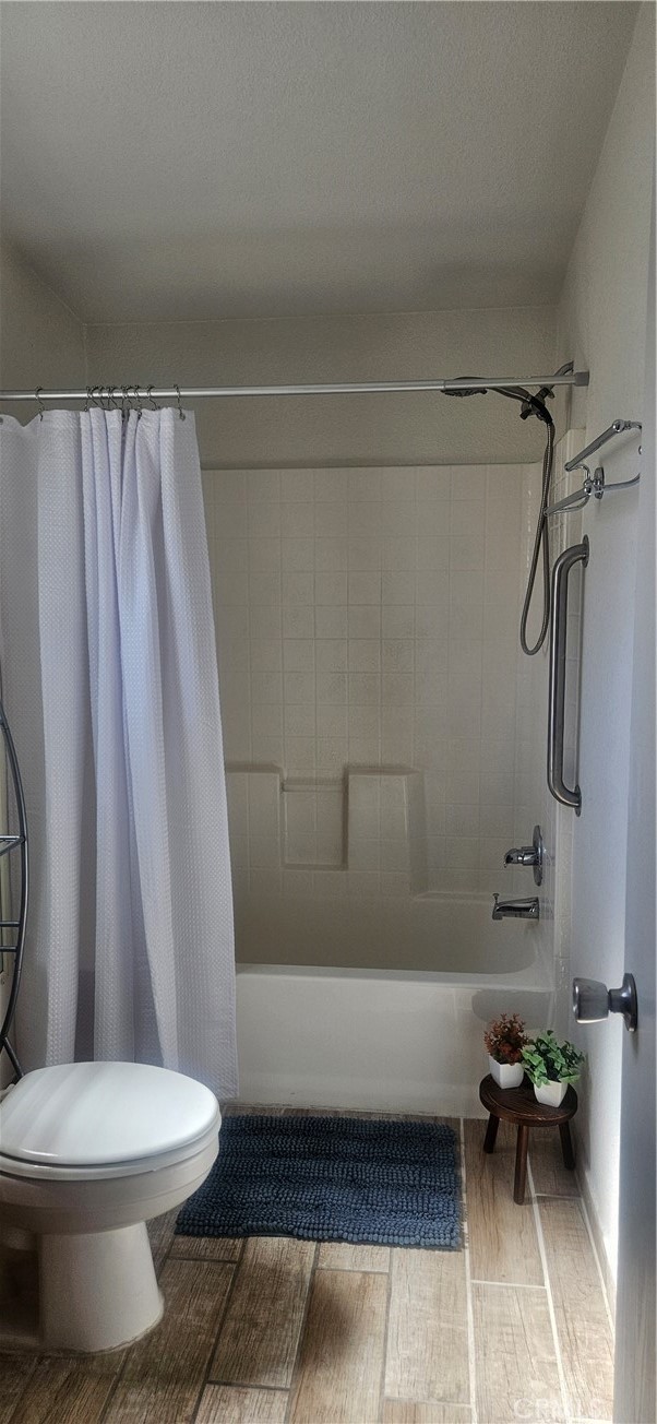 Detail Gallery Image 22 of 51 For 4 Oxford Way, Northridge,  CA 91324 - 2 Beds | 2 Baths