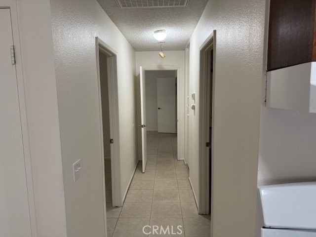 Detail Gallery Image 13 of 14 For 453 E Lancaster, Lancaster,  CA 93535 - 2 Beds | 2 Baths