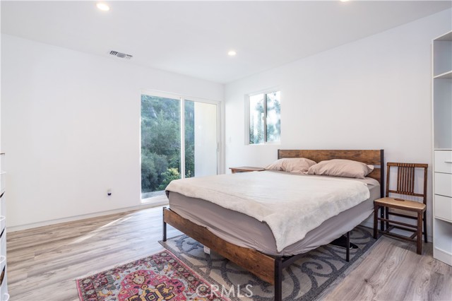 Detail Gallery Image 18 of 45 For 330 S Topanga Canyon Blvd., Topanga,  CA 90290 - 1 Beds | 1 Baths