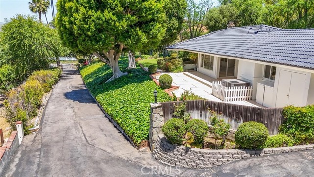 Detail Gallery Image 11 of 62 For 251 S Quintana Dr, Anaheim Hills,  CA 92807 - 4 Beds | 2 Baths