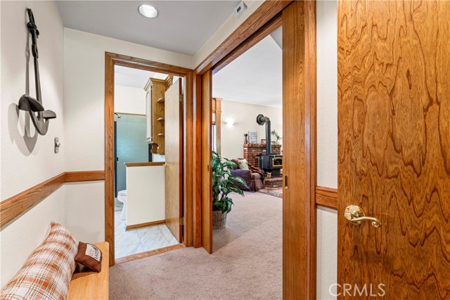 Detail Gallery Image 16 of 43 For 24250 Horst Dr, Crestline,  CA 92325 - 3 Beds | 2 Baths