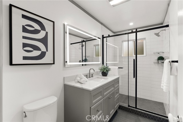 Detail Gallery Image 26 of 34 For 645 Griffith Way, Laguna Beach,  CA 92651 - 3 Beds | 3 Baths