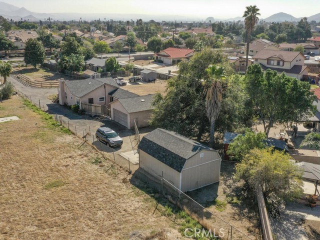 Detail Gallery Image 11 of 16 For 804 Bloomington Ave, Bloomington,  CA 92316 - 3 Beds | 2 Baths