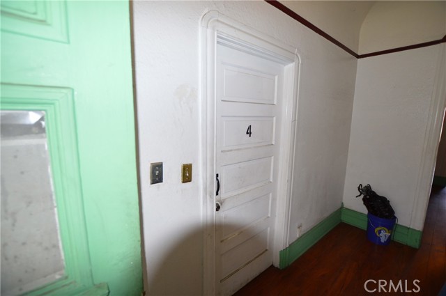 Detail Gallery Image 10 of 33 For 1324 Magnolia Ave, Los Angeles,  CA 90006 - – Beds | – Baths