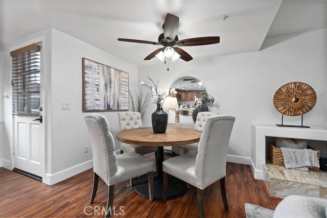 7651 Yorktown Avenue, Huntington Beach CA: https://media.crmls.org/medias/dd2848e0-8f24-4715-a572-f601a9f6b5f9.jpg