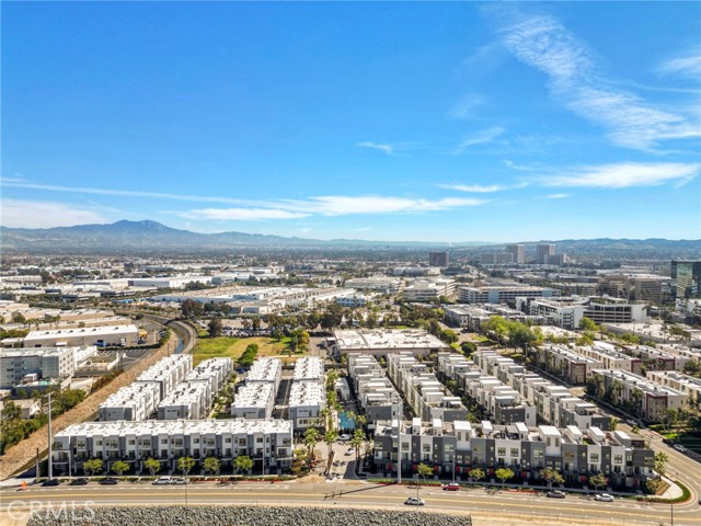 Detail Gallery Image 64 of 67 For 162 Placemark, Irvine,  CA 92614 - 3 Beds | 3/1 Baths