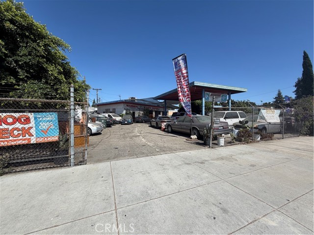  Commercial for Sale in Compton, California
