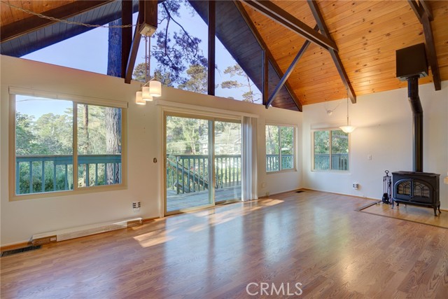 Detail Gallery Image 6 of 44 For 1699 Langton St, Cambria,  CA 93428 - 2 Beds | 2 Baths