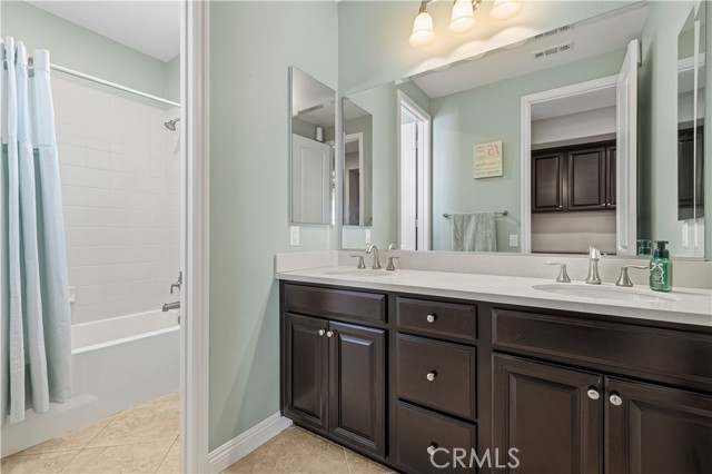 Detail Gallery Image 34 of 74 For 28417 Steel, Valencia,  CA 91354 - 6 Beds | 6 Baths