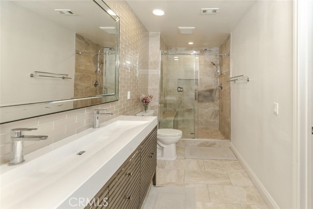Image 9 of 67 For 12356 Longacre Avenue