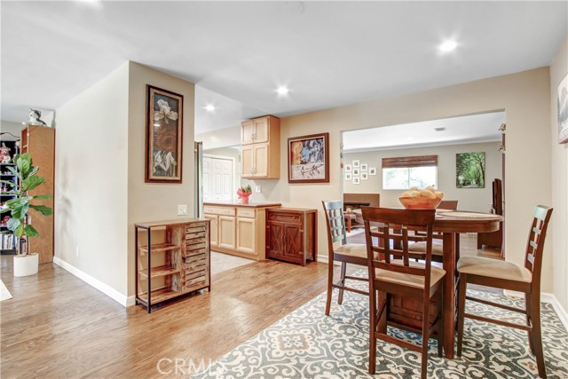 23741 Archwood Street photo 7