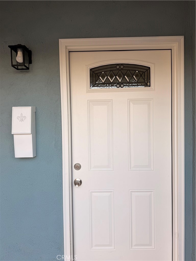 https://media.crmls.org/medias/dd2c7659-e742-40cf-b771-f3b7a0c14d1f.jpg?preset=X-Large