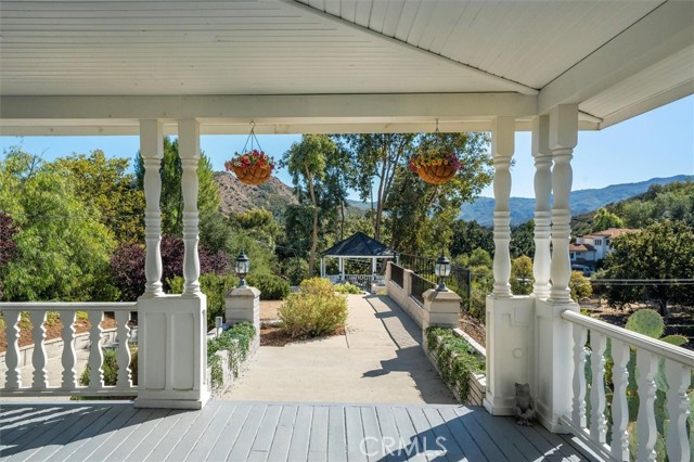 Detail Gallery Image 6 of 71 For 28933 Wagon Rd, Agoura Hills,  CA 91301 - 4 Beds | 5 Baths