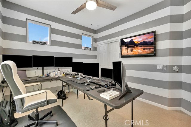 19281 Surf Drive, Huntington Beach CA: https://media.crmls.org/medias/dd2d73d5-e0b3-4190-9fbe-cec86164cdbf.jpg