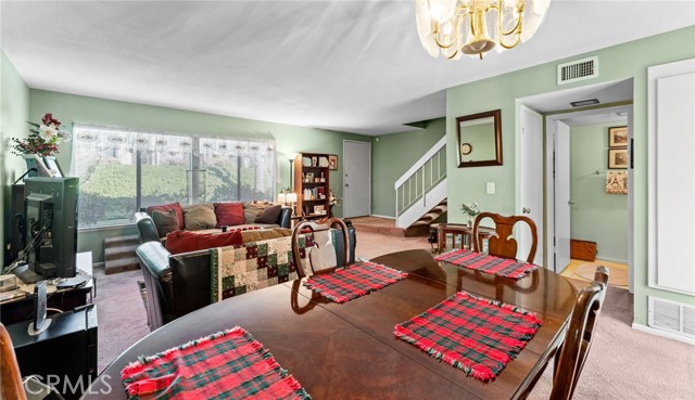 Detail Gallery Image 5 of 28 For 694 Rosewood Ln, San Dimas,  CA 91773 - 3 Beds | 2/1 Baths