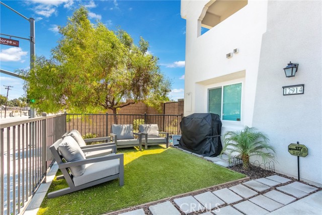 12914 Oliana Drive, La Mirada CA: https://media.crmls.org/medias/dd2f834f-4f4c-4e6b-9f91-40596d114bae.jpg