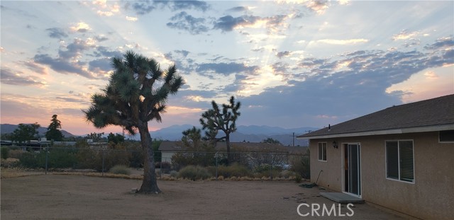 Detail Gallery Image 11 of 59 For 57765 Pueblo Trl, Yucca Valley,  CA 92284 - 3 Beds | 2 Baths